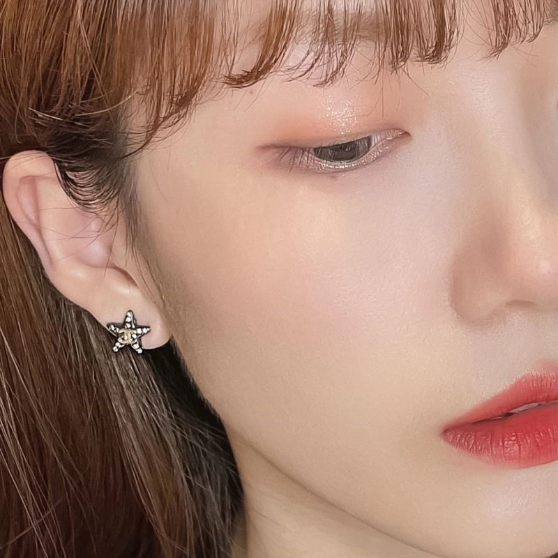 Chanel Earrings Resilient 221602