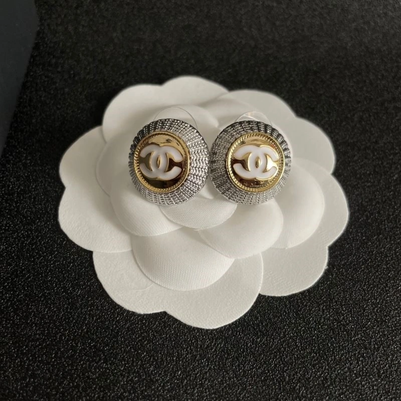 Chanel Earrings SmoothTexture 221609
