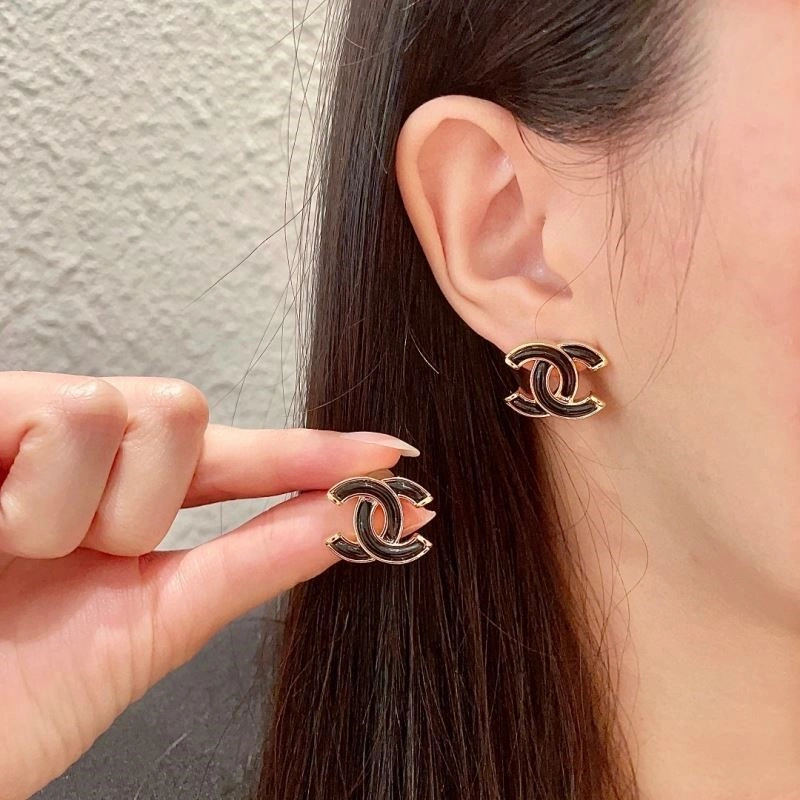 Chanel Earrings UrbanChic 221585