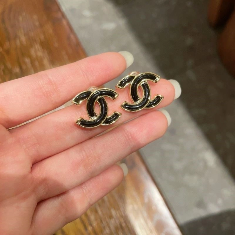 Chanel Earrings UrbanChic 221585