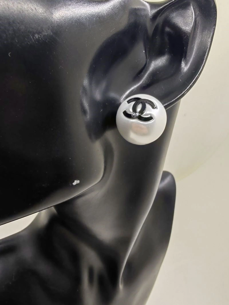 FashionForward Chanel Earrings 221573