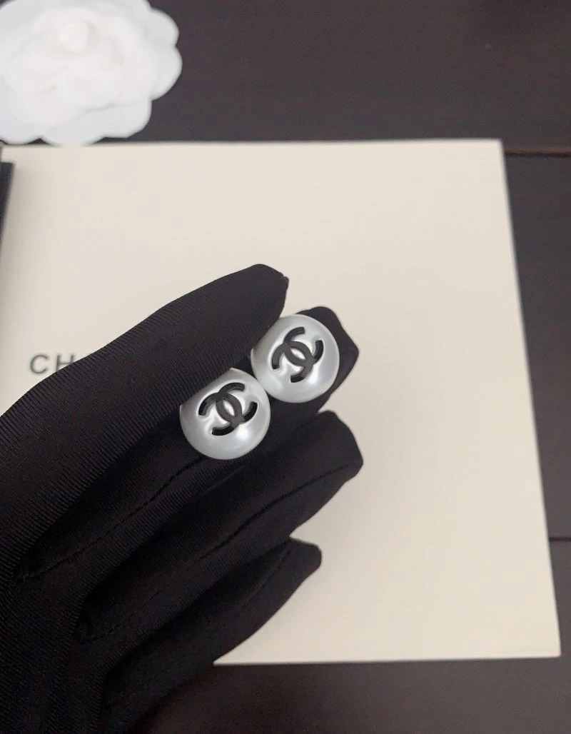 FashionForward Chanel Earrings 221573