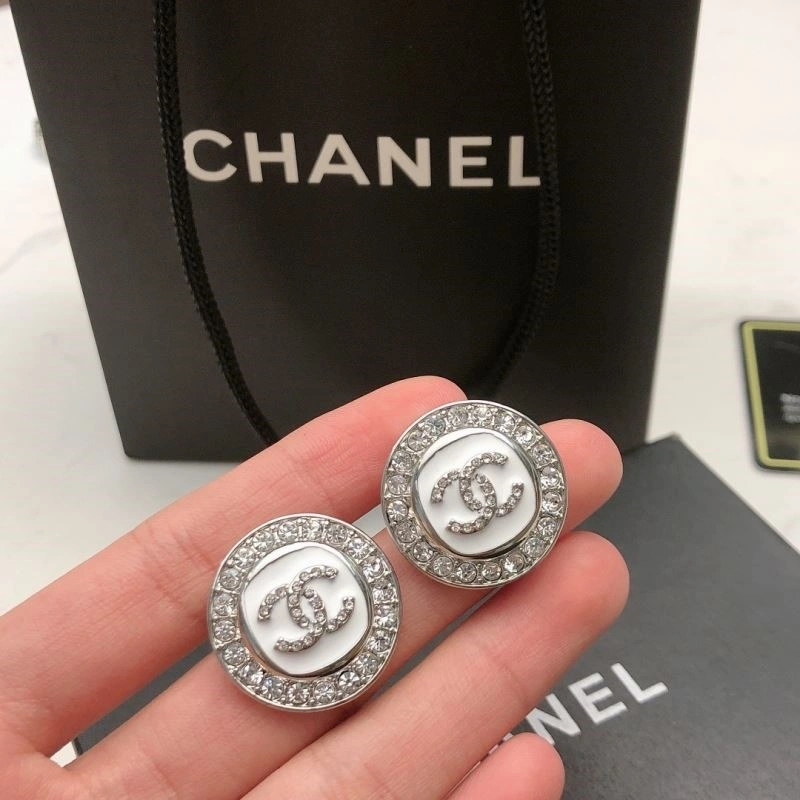 Chanel Earrings Affordable 221591