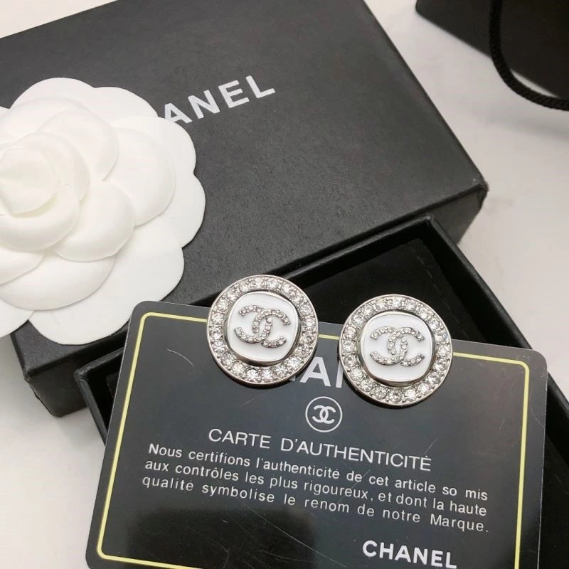 Chanel Earrings Affordable 221591
