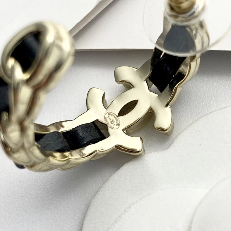 Chanel Earrings WrinkleFree 221572