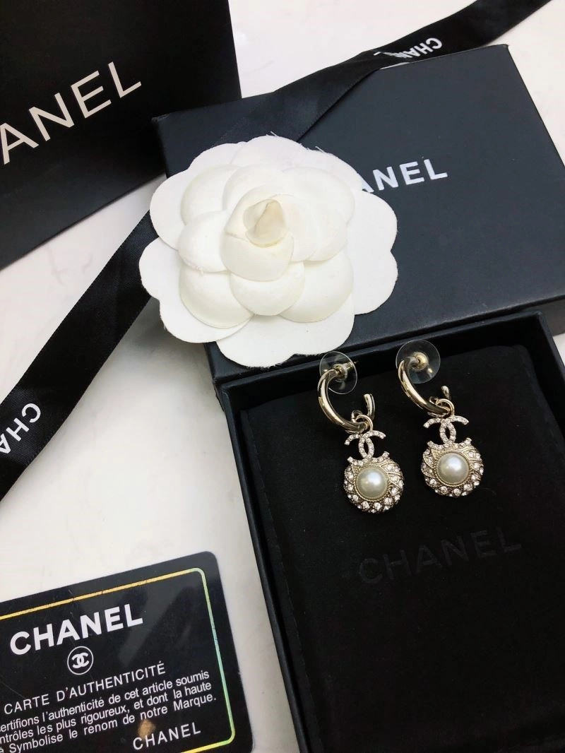 Chanel Earrings Affordable 221566
