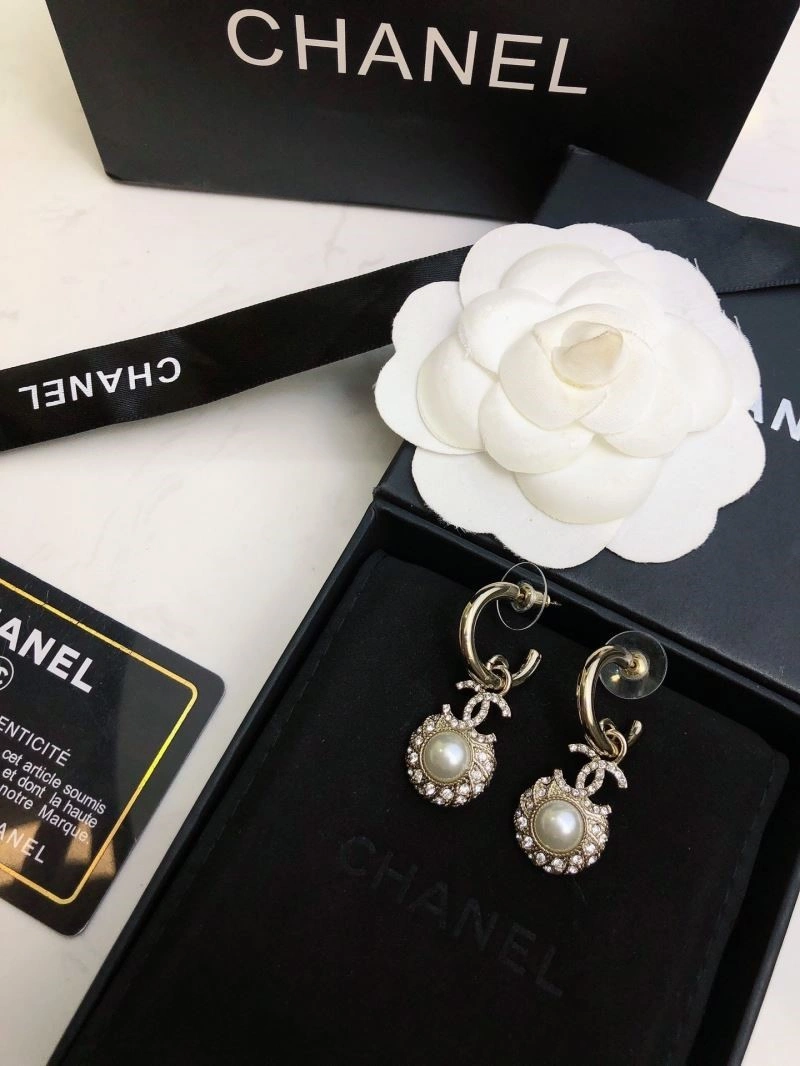 Chanel Earrings Affordable 221566