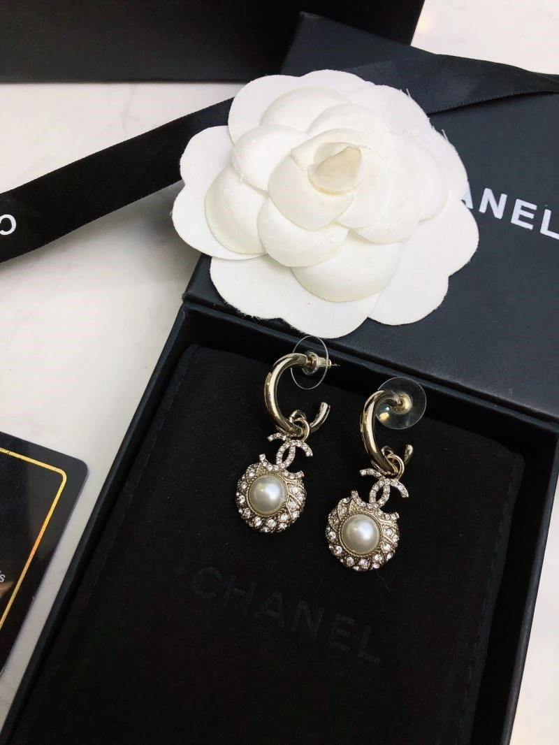 Chanel Earrings Affordable 221566
