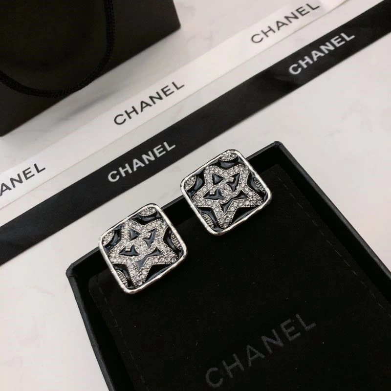 Premium Chanel Earrings 221592