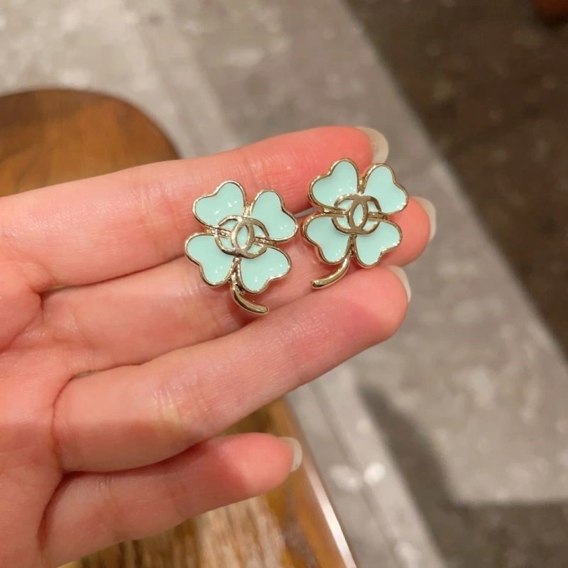 Chanel Earrings ZipUp 221555