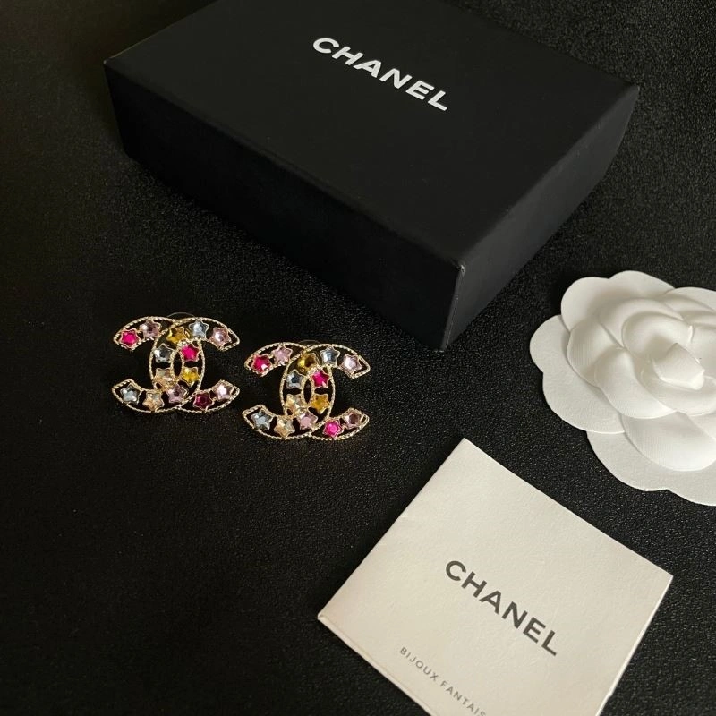 Sporty Chanel Earrings 221558