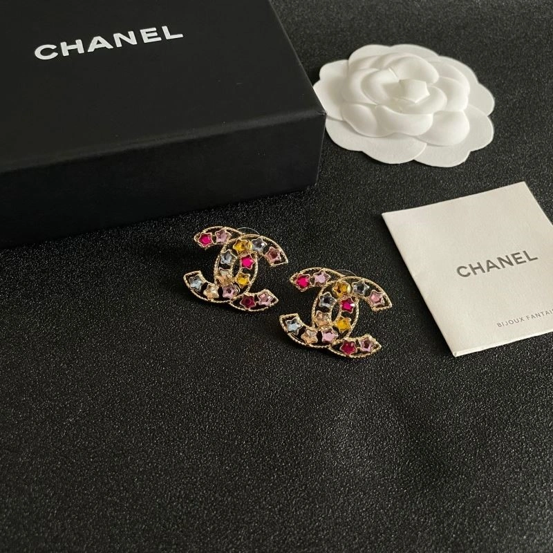 Sporty Chanel Earrings 221558