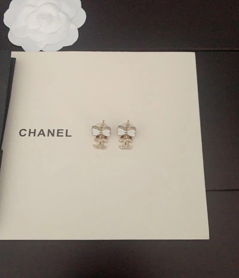 Affordable Chanel Earrings 221532