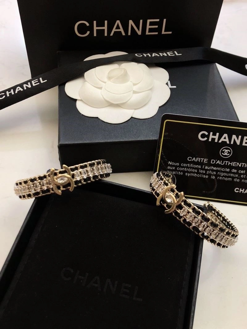 FlexibleFit Chanel Earrings 221553
