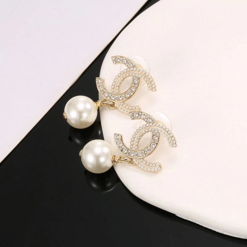 Chanel Earrings Neat 221524