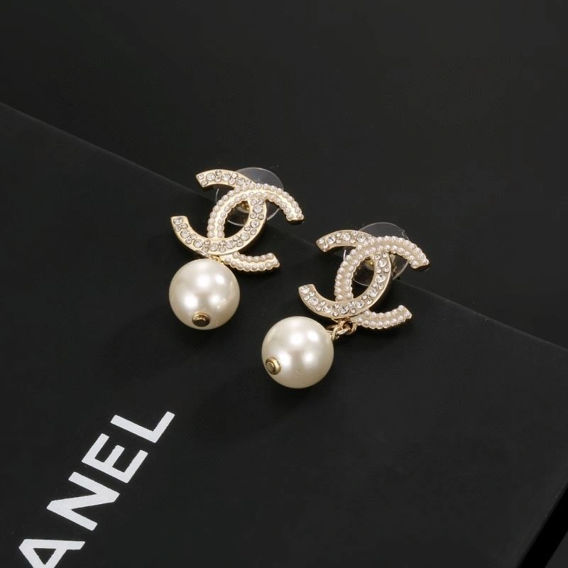 Chanel Earrings Neat 221524