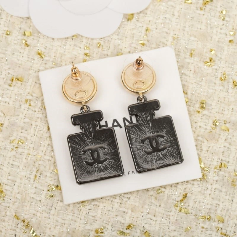 Chanel Earrings WellDesigned 221541