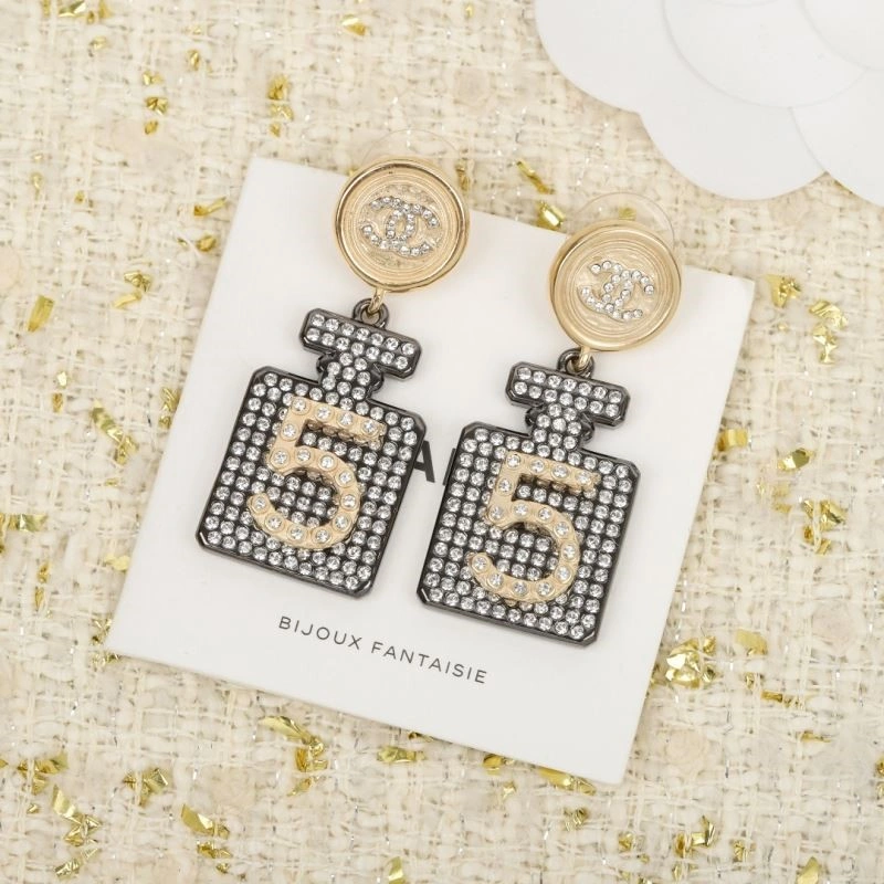 Chanel Earrings WellDesigned 221541