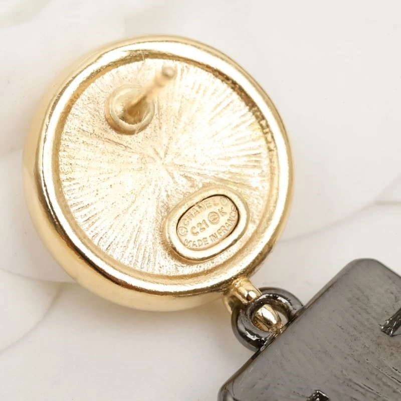 Chanel Earrings WellDesigned 221541