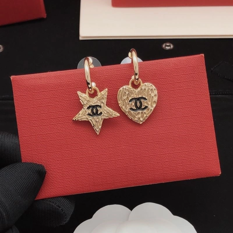 Unisex Chanel Earrings 221523