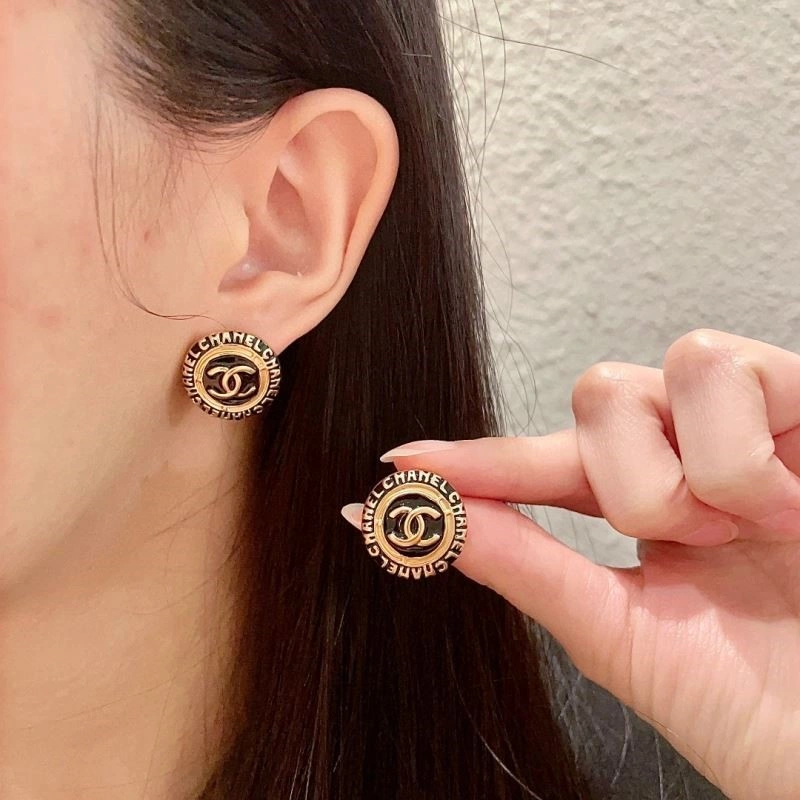 Compact Chanel Earrings 221513