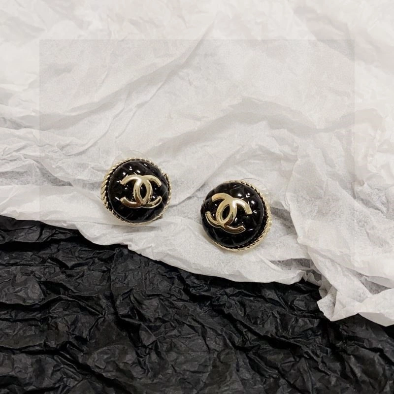 HighPerformance Chanel Earrings 221511