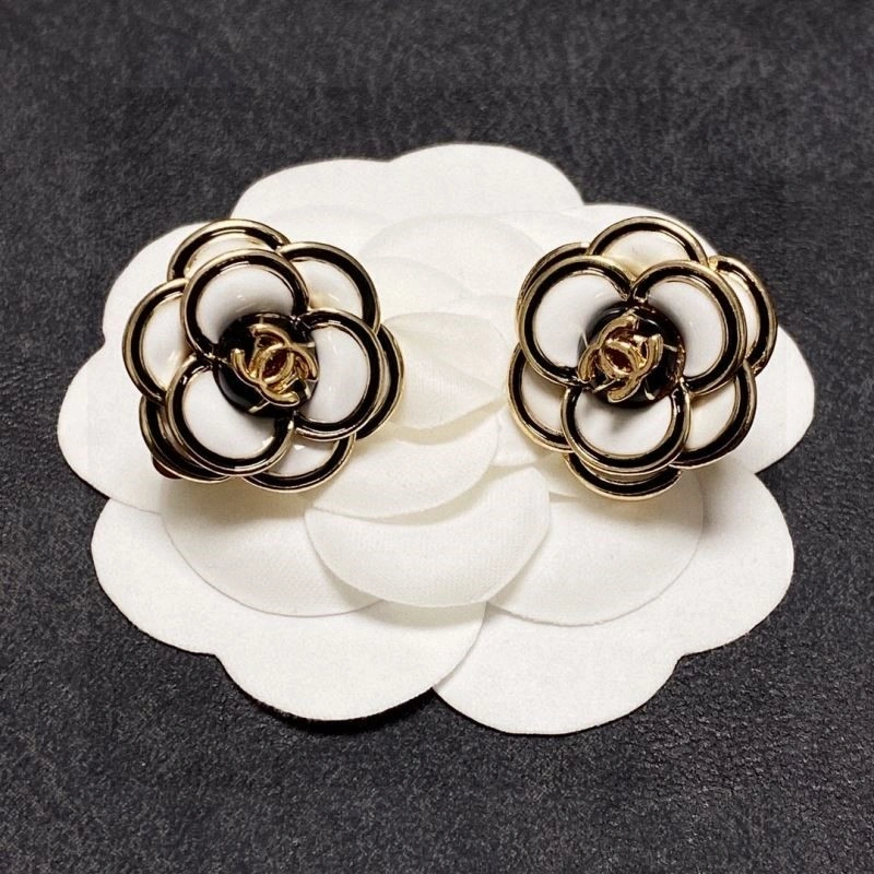 Compact Chanel Earrings 221515