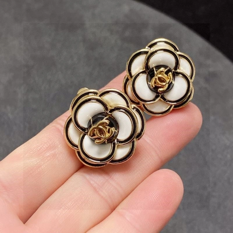 Compact Chanel Earrings 221515