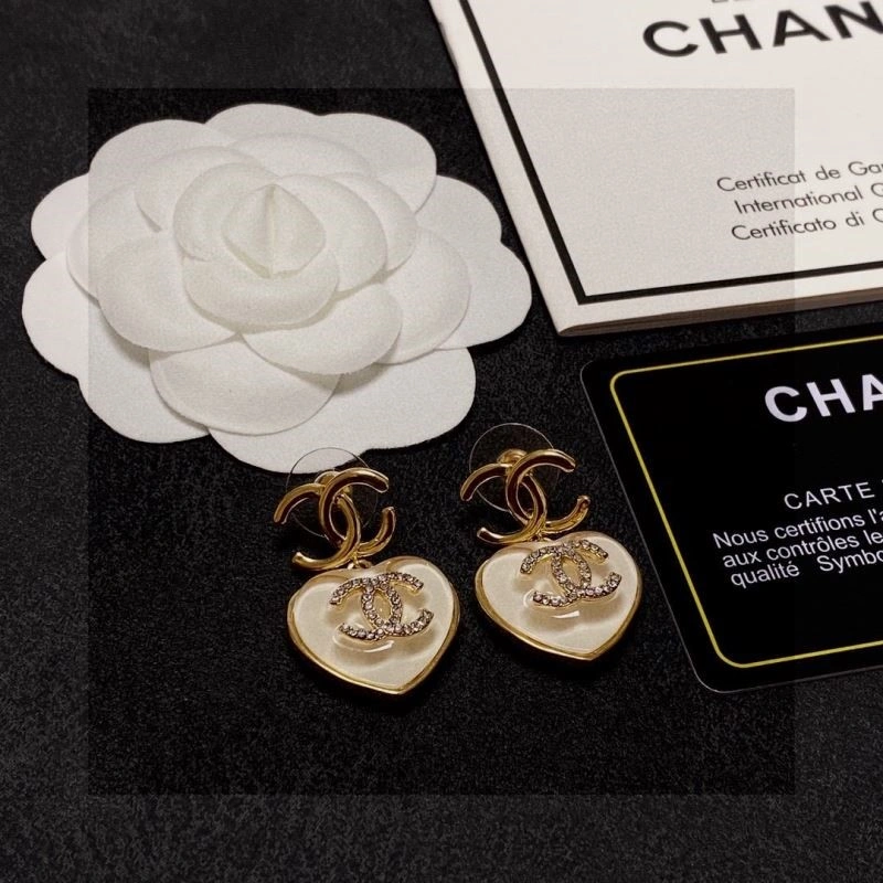 Chanel Earrings Soft 221500