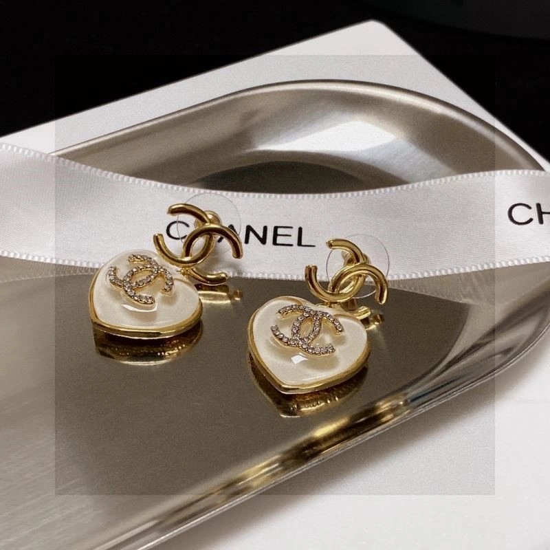 Chanel Earrings Soft 221500