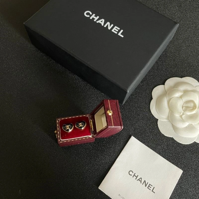 TimelessDesign Chanel Earrings 221512