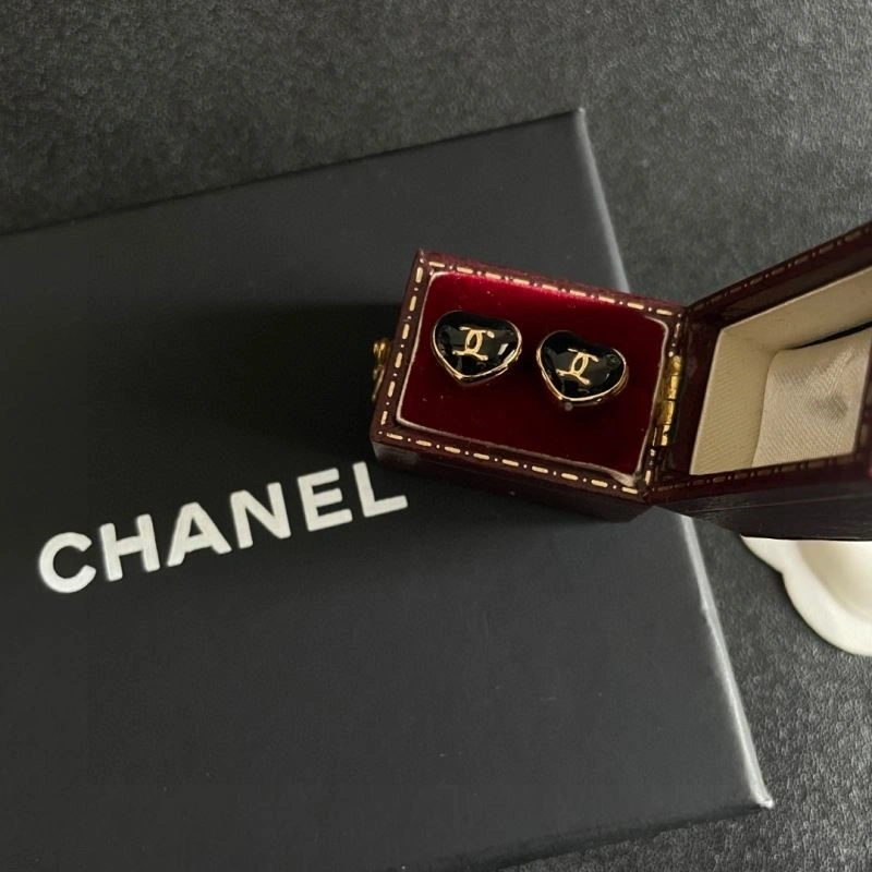 TimelessDesign Chanel Earrings 221512