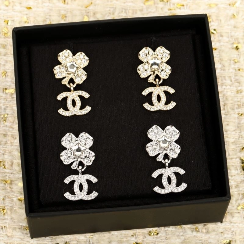 Chanel Earrings Functional 221502