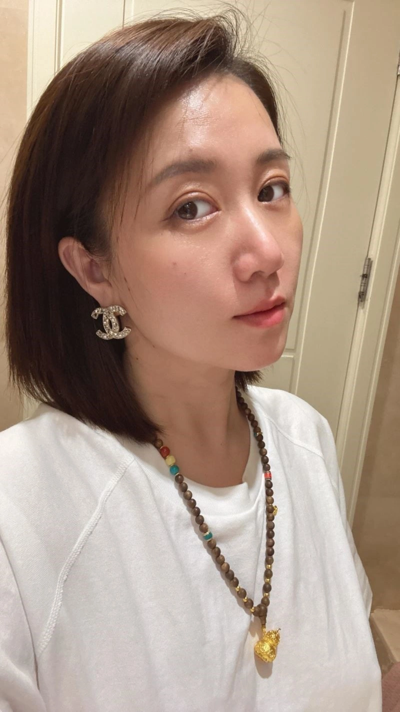 Chanel Earrings Unisex 221486