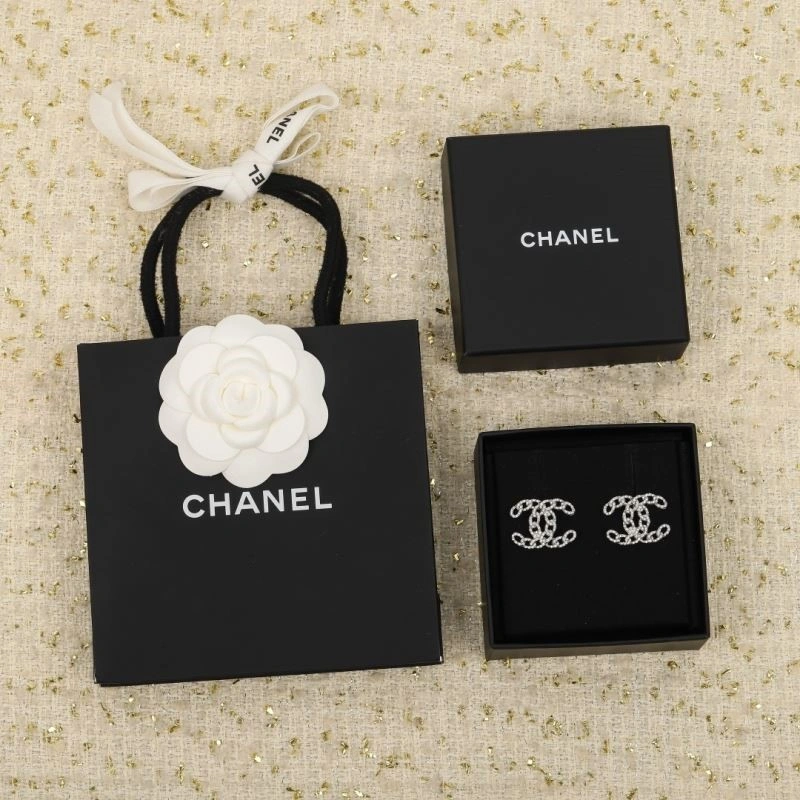 Breathable Chanel Earrings 221491
