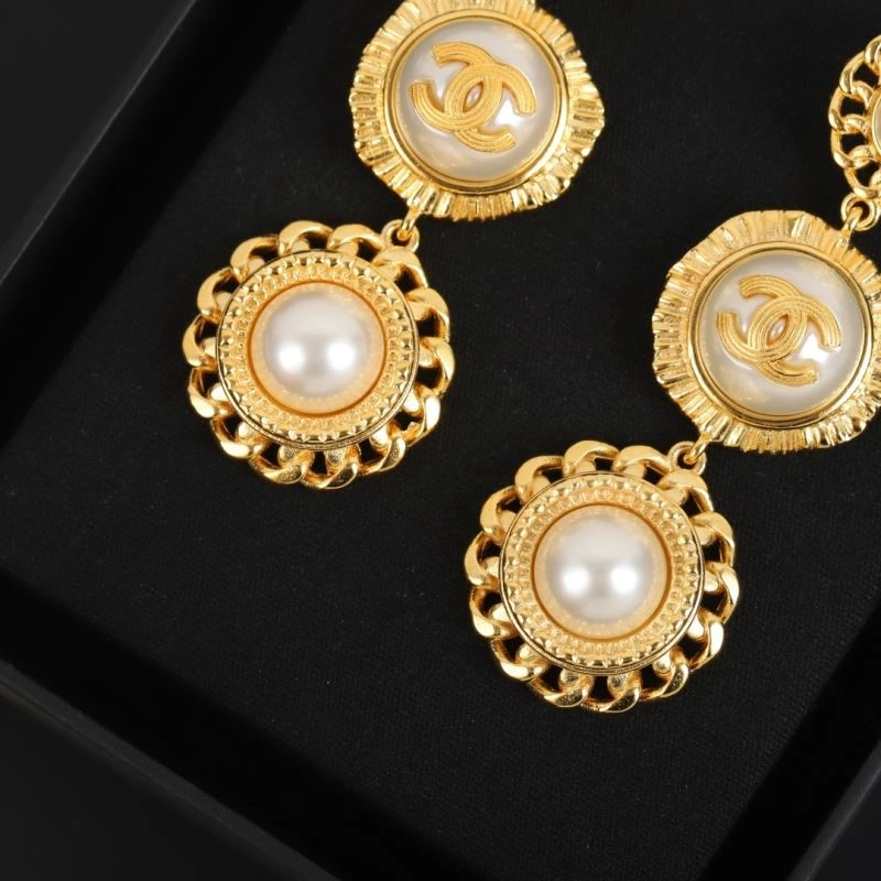 Chanel Earrings FreshLook 221497
