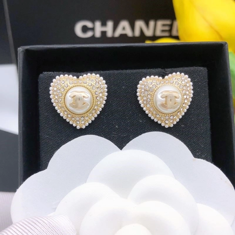 Popular Chanel Earrings 221484