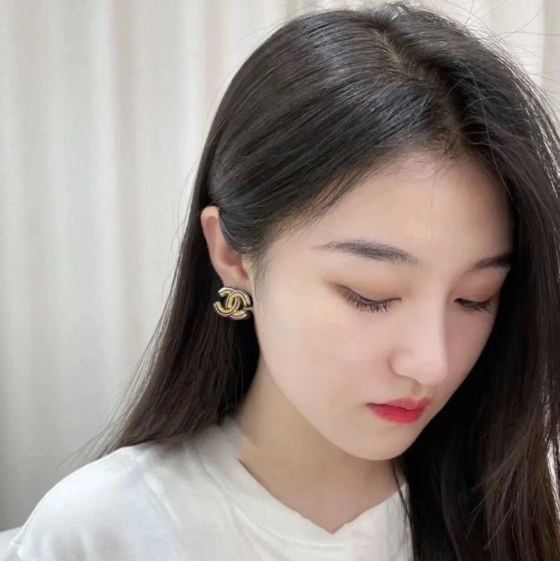 Chanel Earrings Resilient 221471