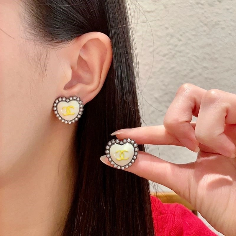 Chanel Earrings EasyCare 221535
