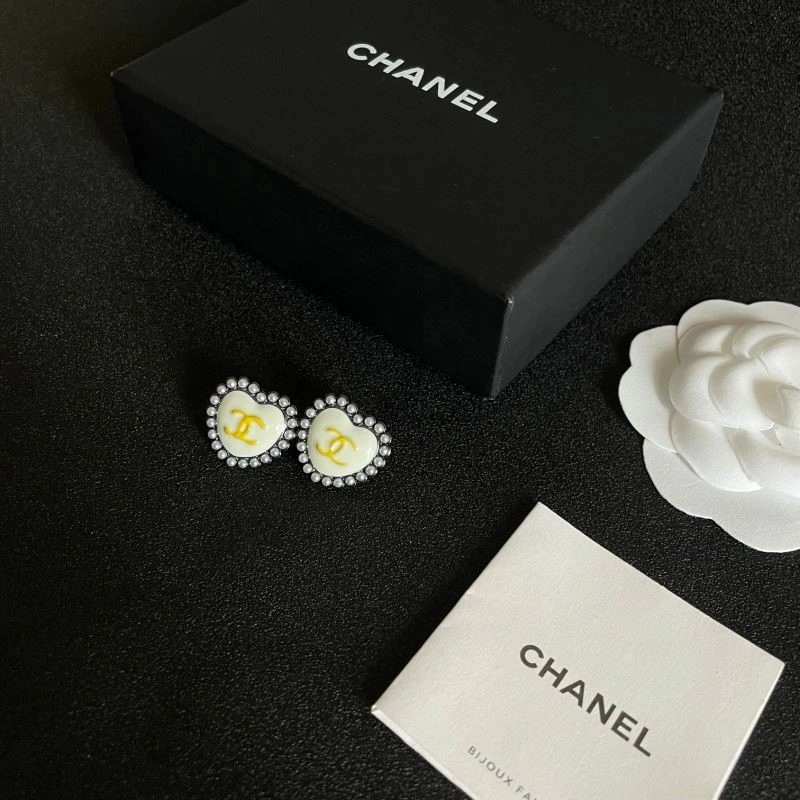 Chanel Earrings EasyCare 221535