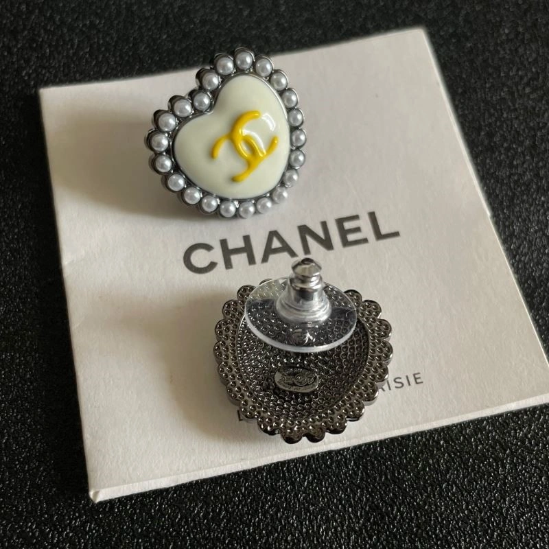 Chanel Earrings EasyCare 221535