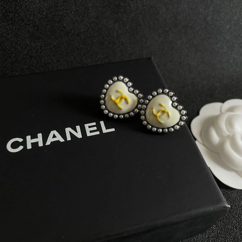 Chanel Earrings EasyCare 221535