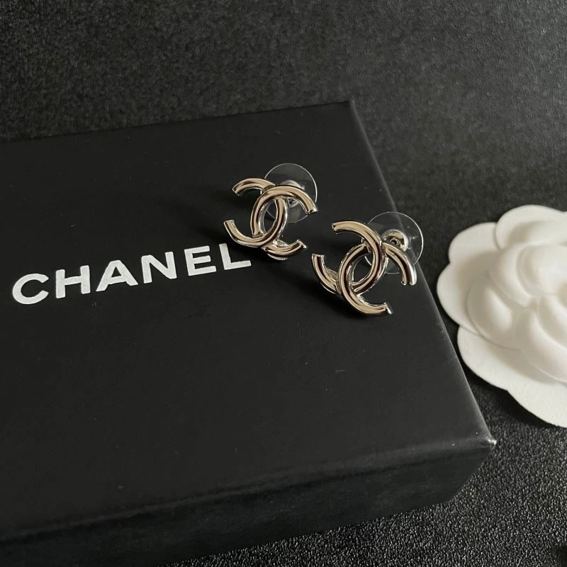Premium Chanel Earrings 221460