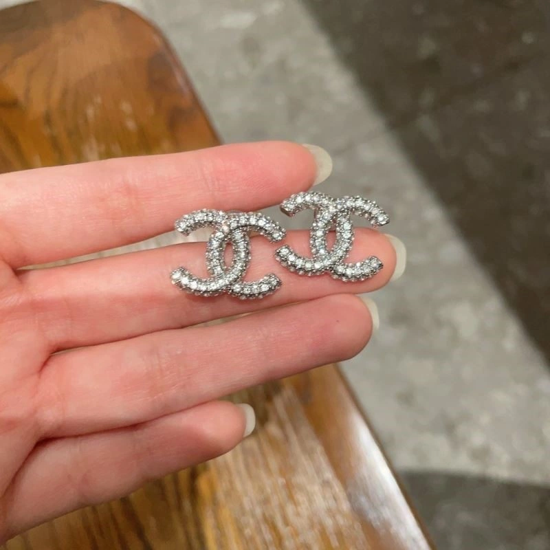 Chanel Earrings Durable 221464