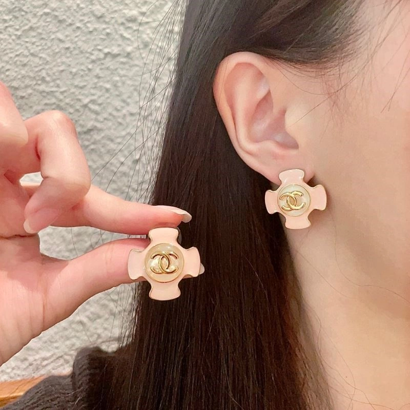Stylish Chanel Earrings 221455
