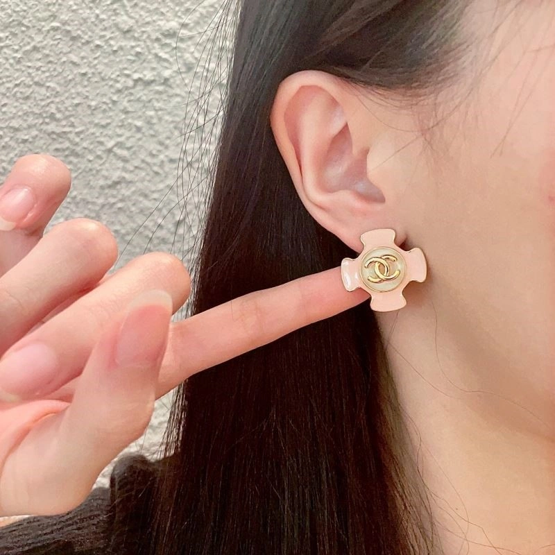 Stylish Chanel Earrings 221455