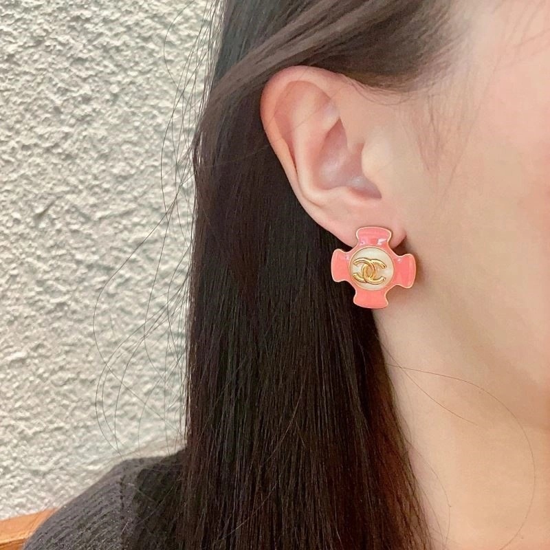 TechFriendly Chanel Earrings 221451