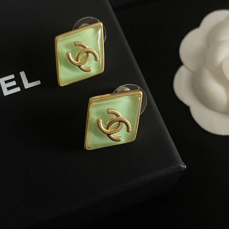 Snug Chanel Earrings 221448