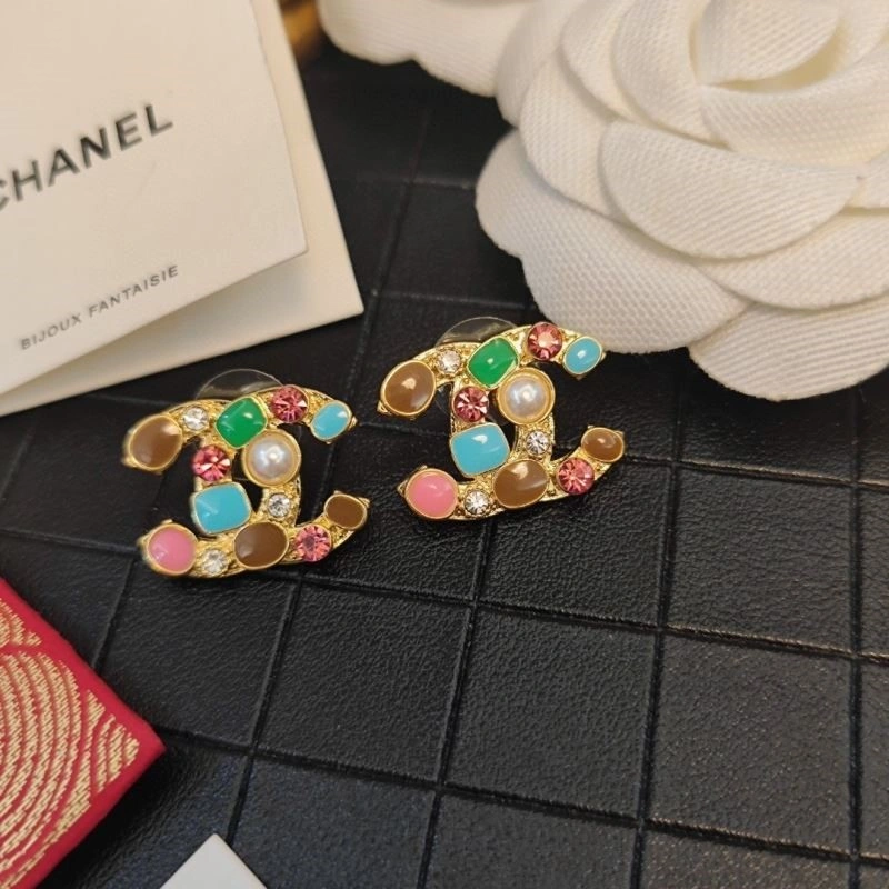 Unique Chanel Earrings 221445