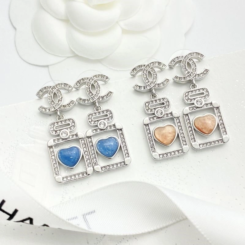 Chanel Earrings Vibrant 221436